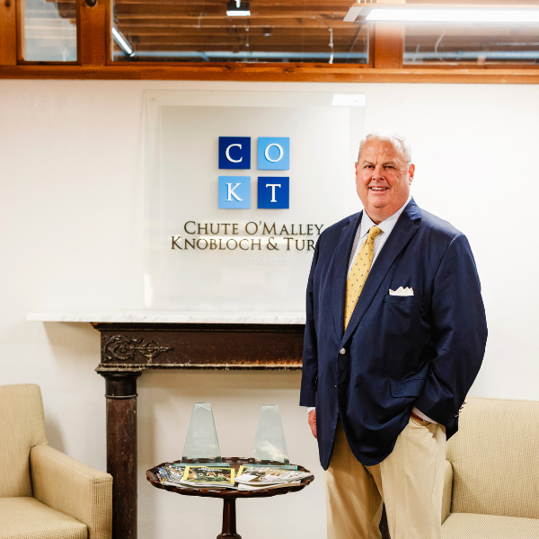 <b>Chute O'Malley Knobloch & Turcy, LLC</b><br>
Known for his commonsense approach, J. Thomas Chute has earned a reputation as one of the leading trial lawyers in the region.