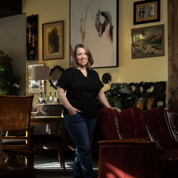 <b>The Cozy Home</b><br>
The Cozy Home is a women-owned resale furniture and home staging business with locations in Monona, Middleton and Cambridge.