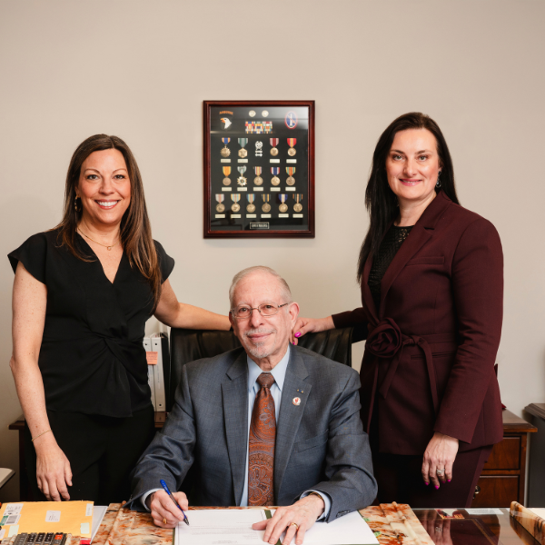 <b>The Greenberg Law Firm</b><br>
Barry Greenberg, founder of The Greenberg Law Firm, is a dedicated attorney with more than four decades of legal expertise in estate planning and asset protection.