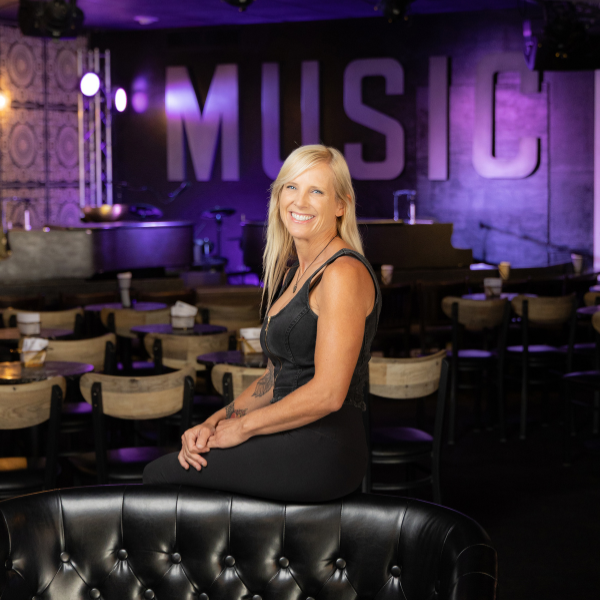 <b>Ivory Room Piano Bar</b><br>
Step into the Ivory Room Piano Bar — a world where melodies meet magic, and the ultimate destination for unforgettable nights.