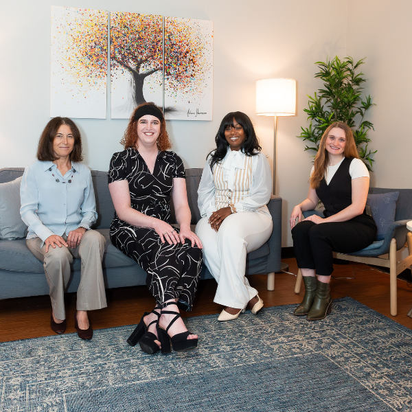 <b>Prism Point Counseling </b><br>Throughout life, we will inevitably experience pain, suffering and challenges. Prism Point Counseling (PPC) in St. Charles seeks to create a space where change can be experienced and celebrated.